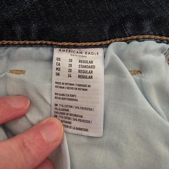 American Eagle Outfitters Artist Crop Woman's Next Level Stretch Jeans 20 Reg - Picture 6 of 10